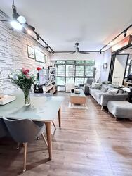 Blk 477A Hougang Capeview (Hougang), HDB 4 Rooms #559566821